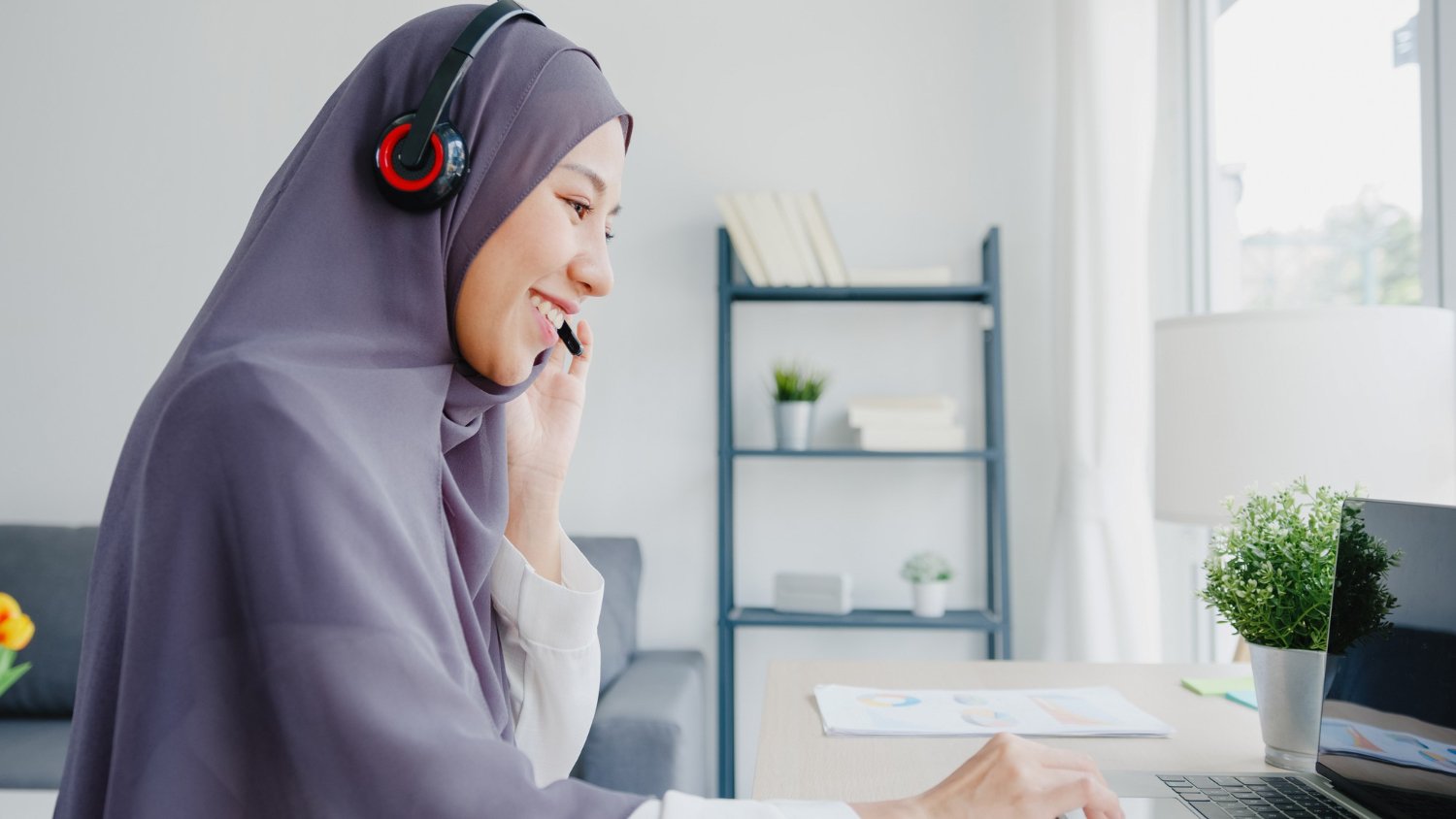 Pentingnya Keterampilan Etika Kerja dalam Karir Milenial: Panduan dan Contoh
