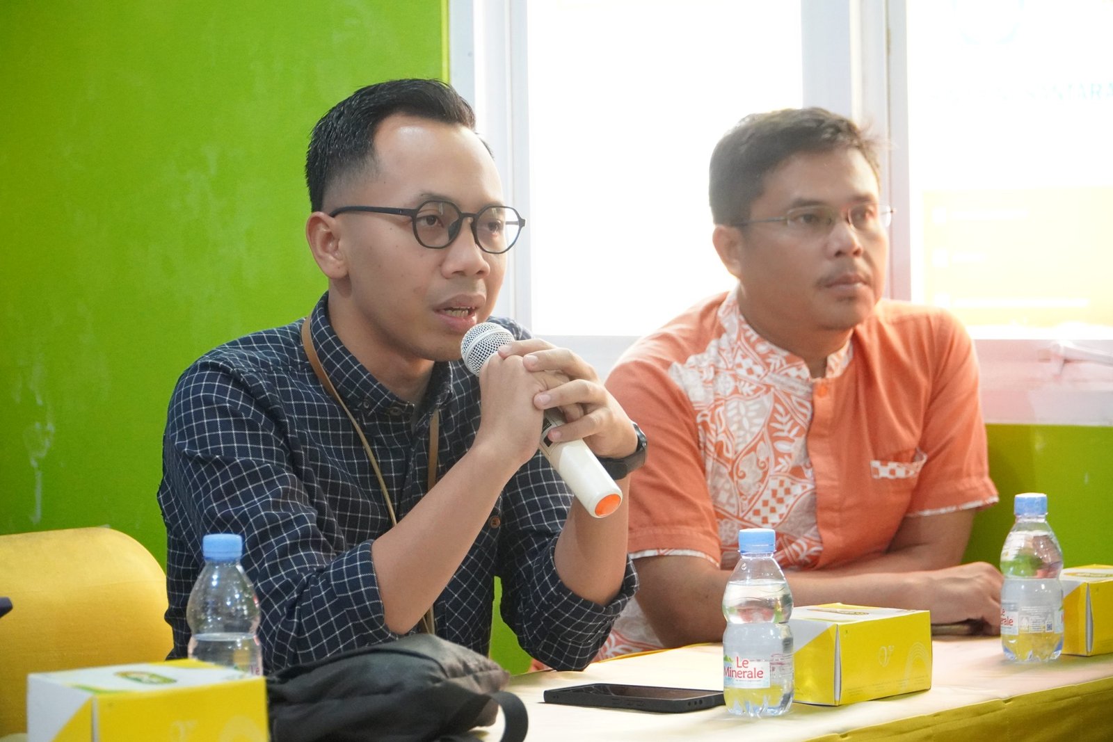 Sambutan pimpinan cabang Dompet Dhuafa Jawa Tengah,Zaini Tafrikhan, dalam pembukaan pelatihan service motor Semarang