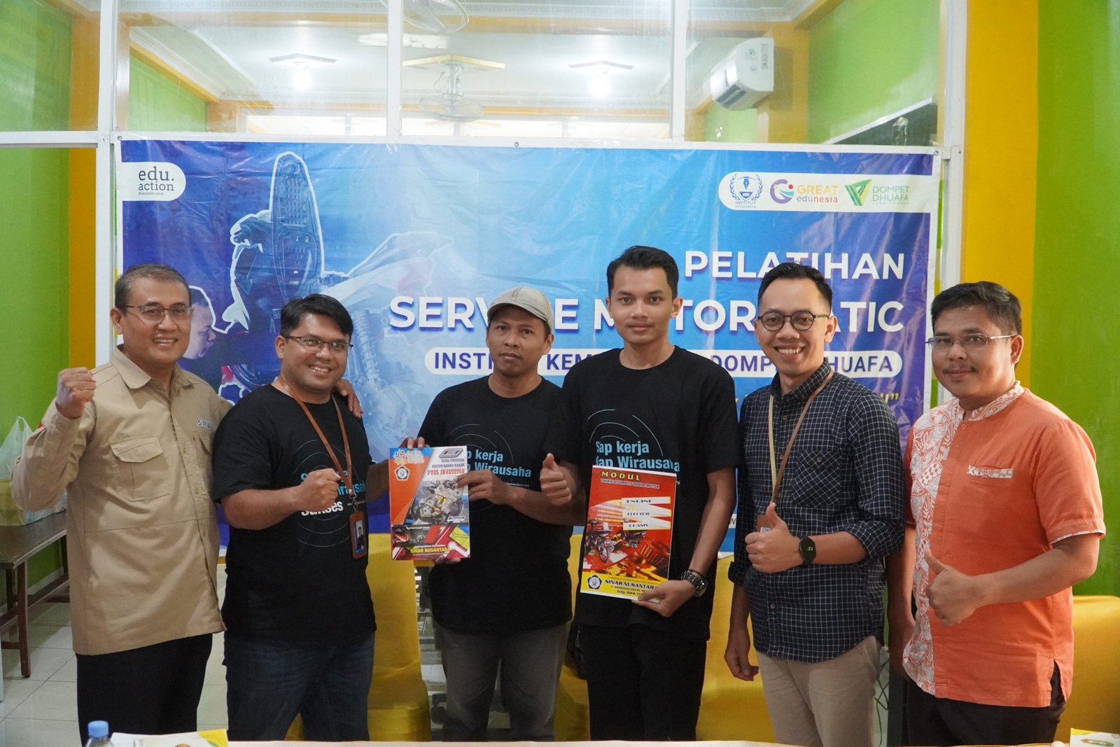 Simbolis pembukaan pelatihan service motor Semarang